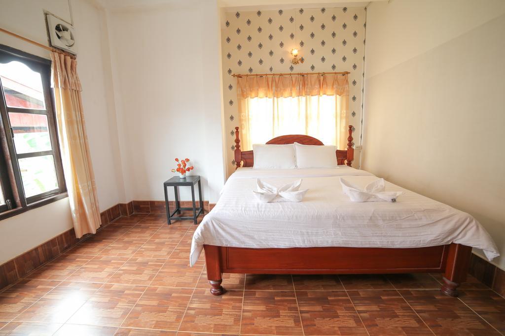 Maylay Guesthouse Vang Vieng Exterior foto