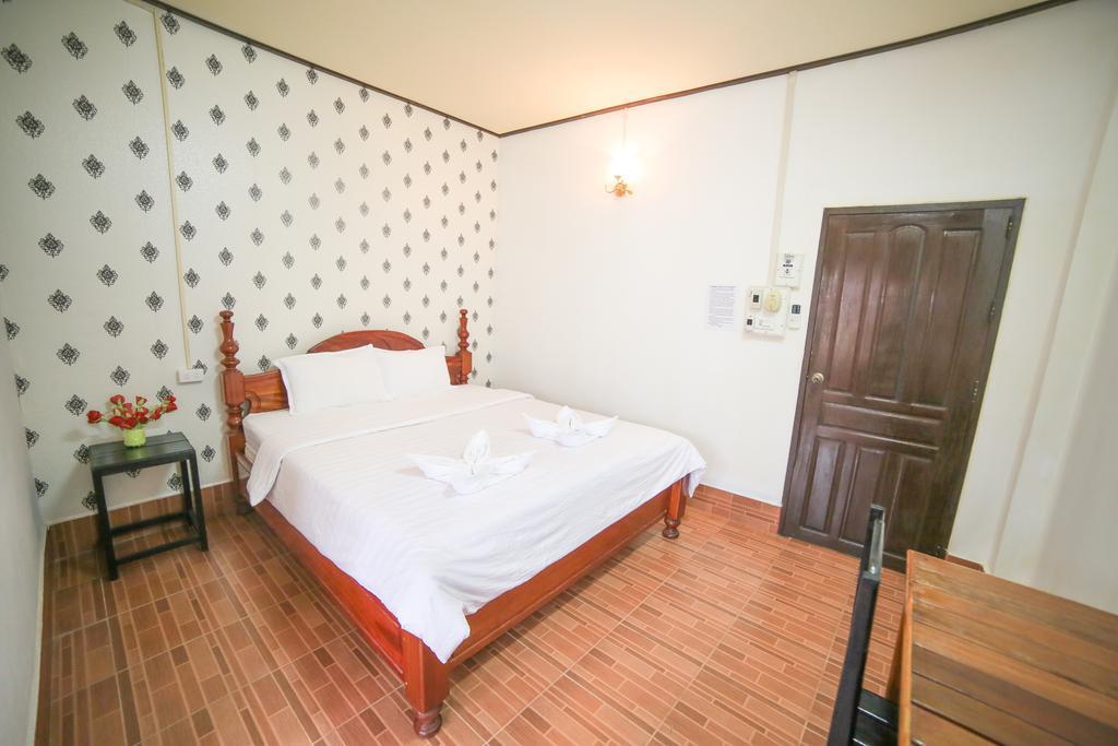 Maylay Guesthouse Vang Vieng Exterior foto