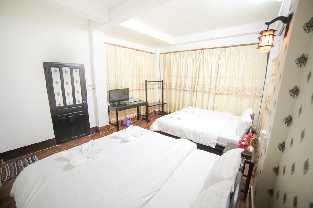 Maylay Guesthouse Vang Vieng Exterior foto